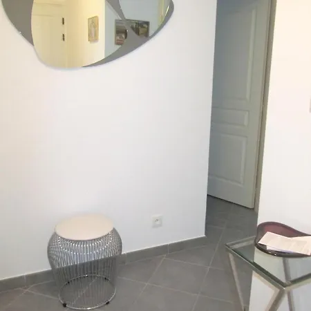De 2 Chambres Avec Jardin Clos Et Wifi A Rousse A 1 Km De La Plage Apartment L'Ile-Rousse (Corsica)