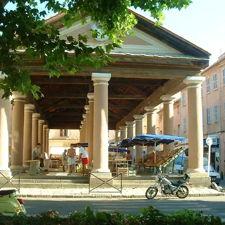 De 2 Chambres Avec Jardin Clos Et Wifi A Rousse A 1 Km De La Plage Apartment L'Ile-Rousse (Corsica)
